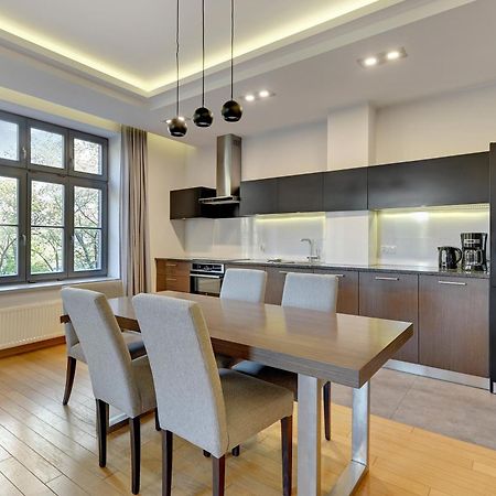 Dom & House Apartments - Old Town Tobiasz Residence غدانسك المظهر الخارجي الصورة