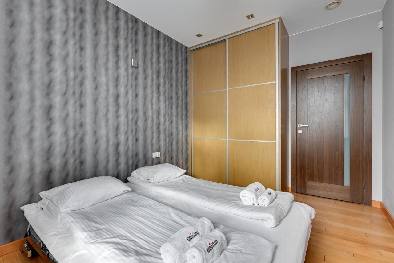 Dom & House Apartments - Old Town Tobiasz Residence غدانسك المظهر الخارجي الصورة