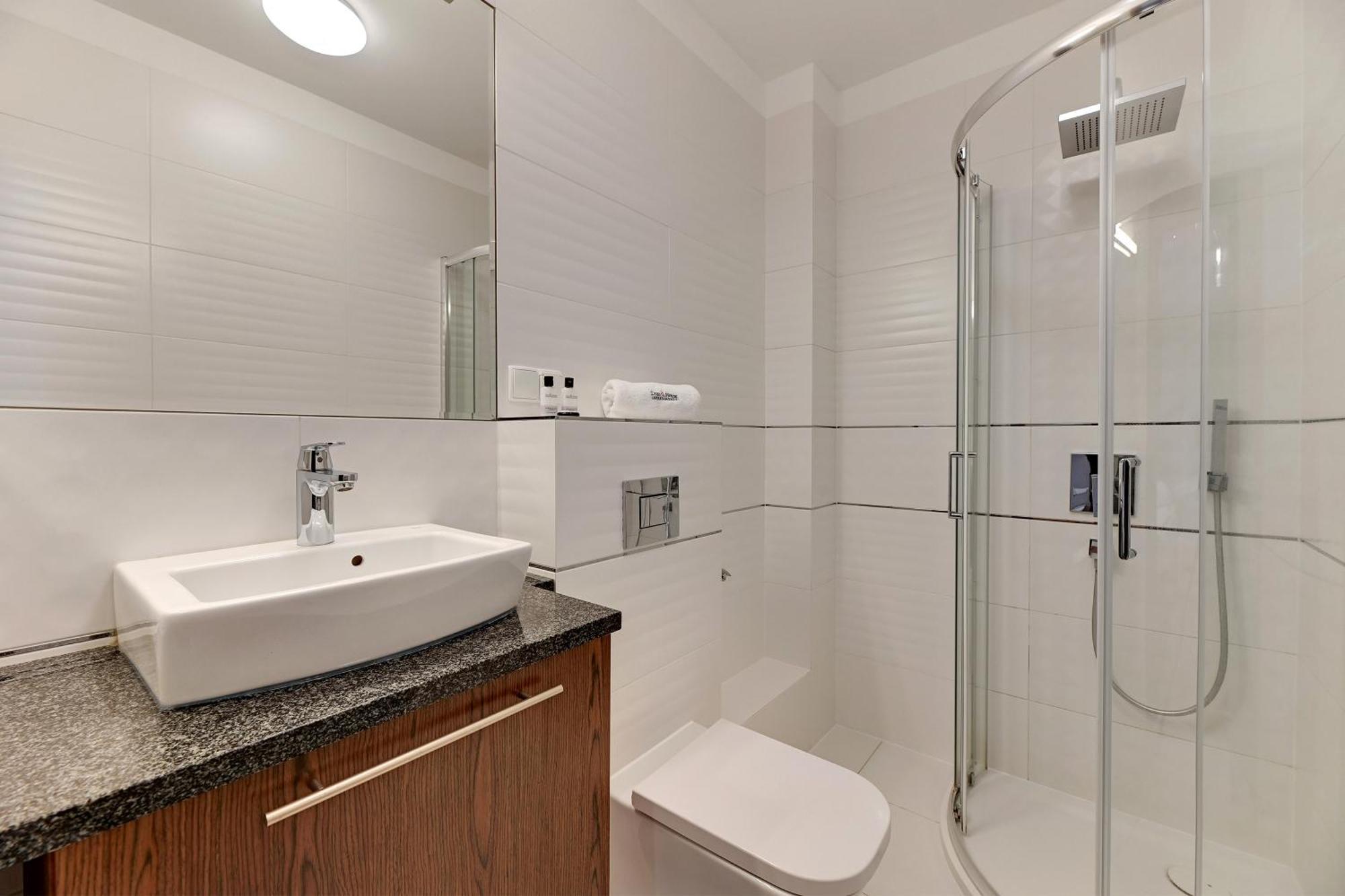 Dom & House Apartments - Old Town Tobiasz Residence غدانسك المظهر الخارجي الصورة