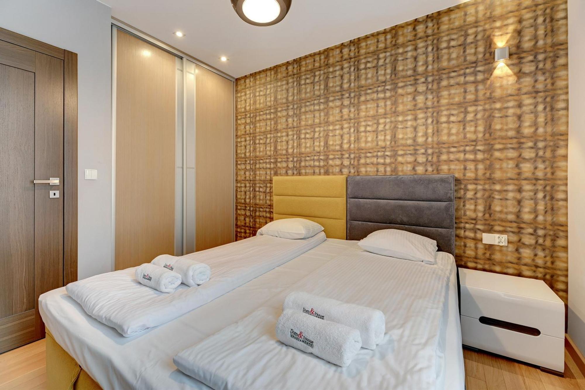 Dom & House Apartments - Old Town Tobiasz Residence غدانسك المظهر الخارجي الصورة
